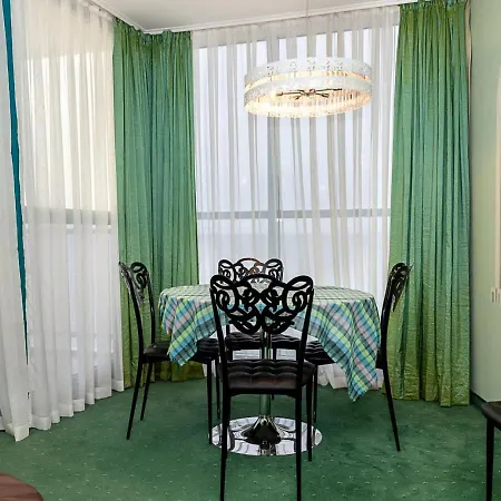 Apartment Beachfront Flat In Berlin - Great Sea View By Flat Manаger Golden Sands